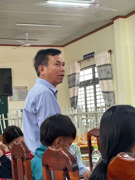 ''''''''A person standing in a classroom

AI-generated content may be incorrect.''''''''